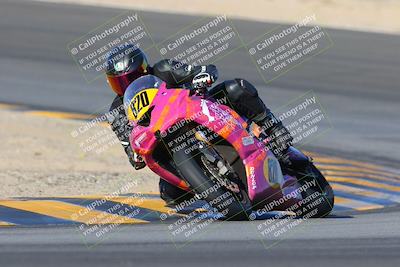 media/Dec-18-2022-SoCal Trackdays (Sun) [[8099a50955]]/Turn 10 (140pm)/